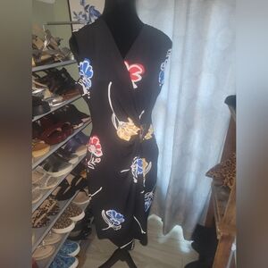 Calvin Klein surplus dress, floral, with metal accent. 8